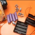 LI-ION BATTERY CASE FOR MACKING DIY BATTERY PACK.